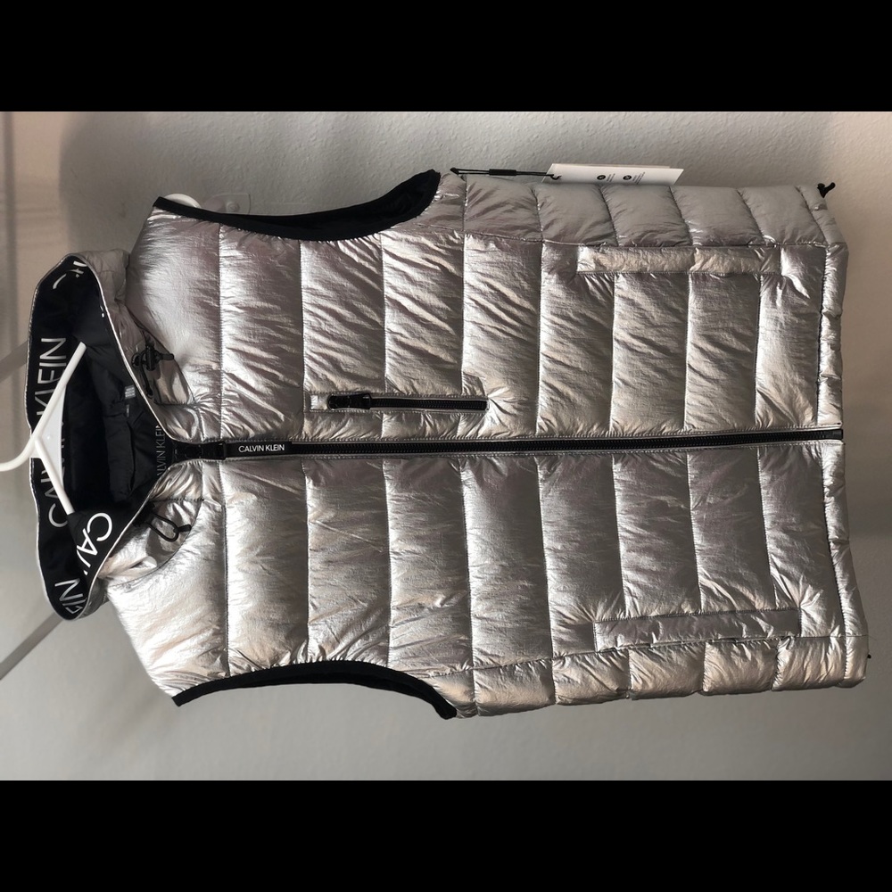 NEW Calvin Klein Silver Puffer Vest Mens NWT